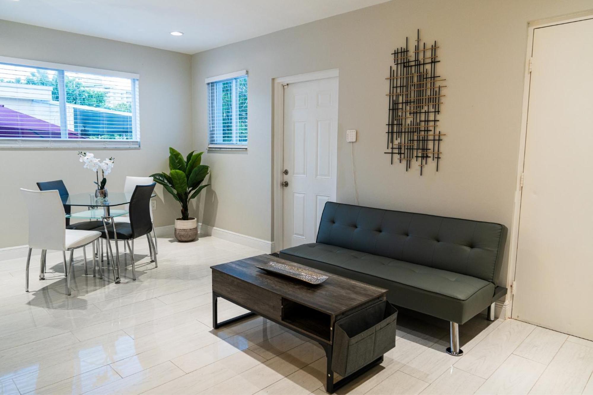 Сasa de vacaciones Riverside Luxury Retreat 3b ,3ba Next To Downtown Miami